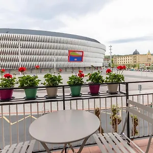 apartamento-con-vistas-al-estadio-san-mams.bilbaohotelsspain.com/